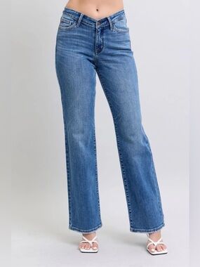 Judy Blue High Waist V-Front Vintage Wash Straight Denim Jeans